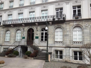 Palais D'Etigny